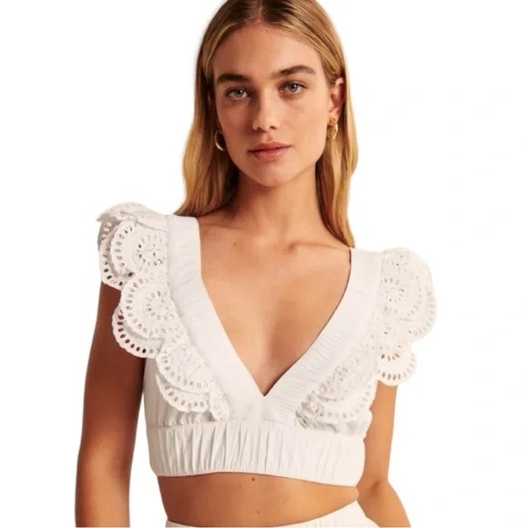 Abercrombie & Fitch Tops - Abercrombie and Fitch White Eyelet Poplin Cropped Top Small New with Tags NWT